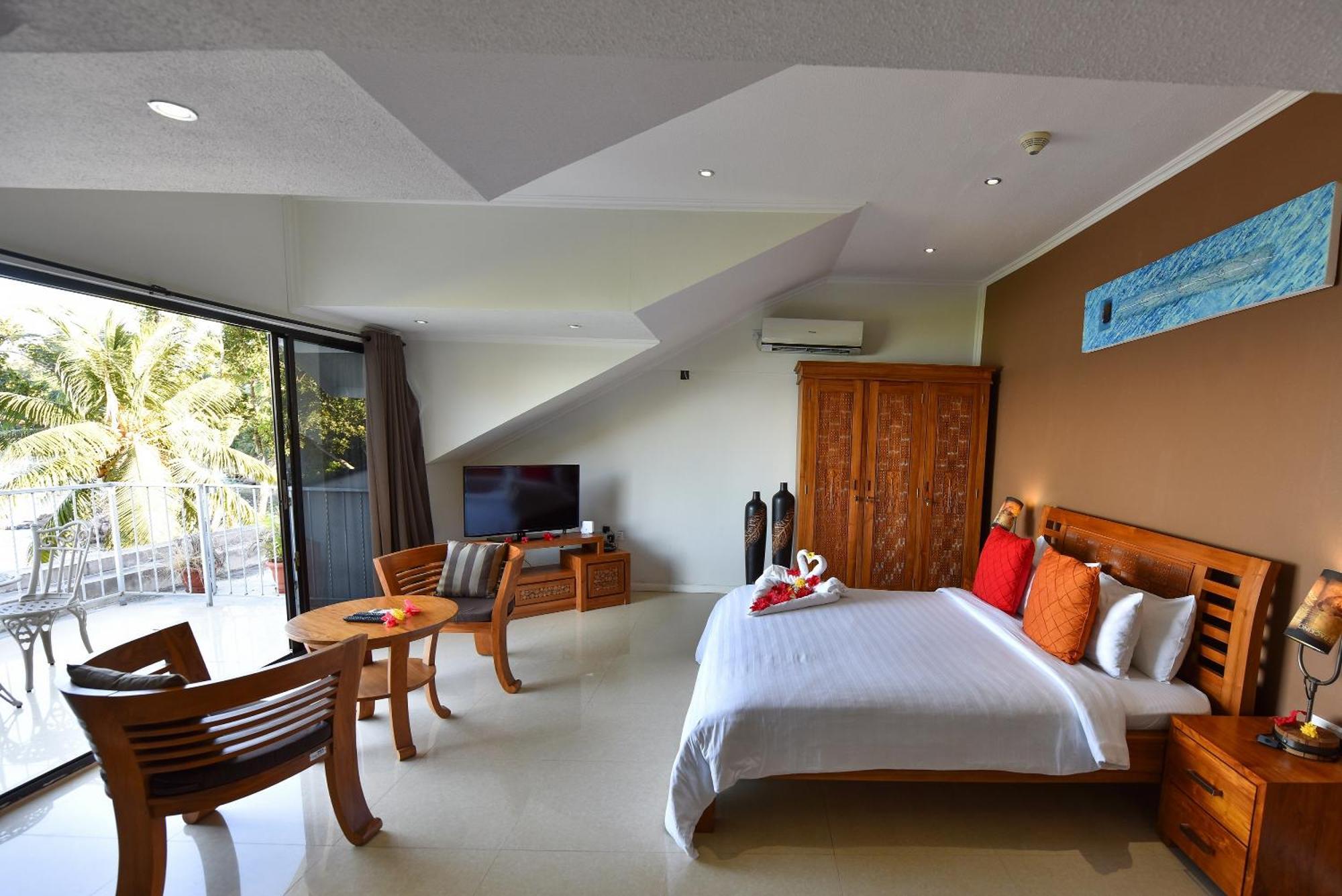 Crown Beach Hotel Seychelles Pointe Au Sel エクステリア 写真