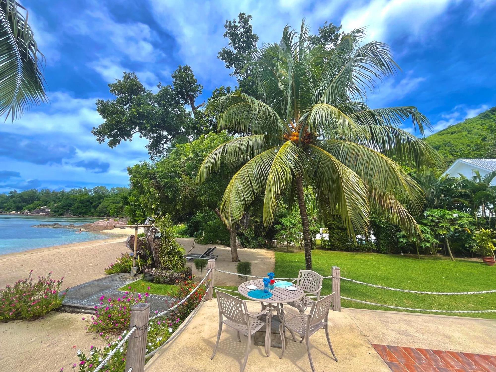 Crown Beach Hotel Seychelles Pointe Au Sel エクステリア 写真