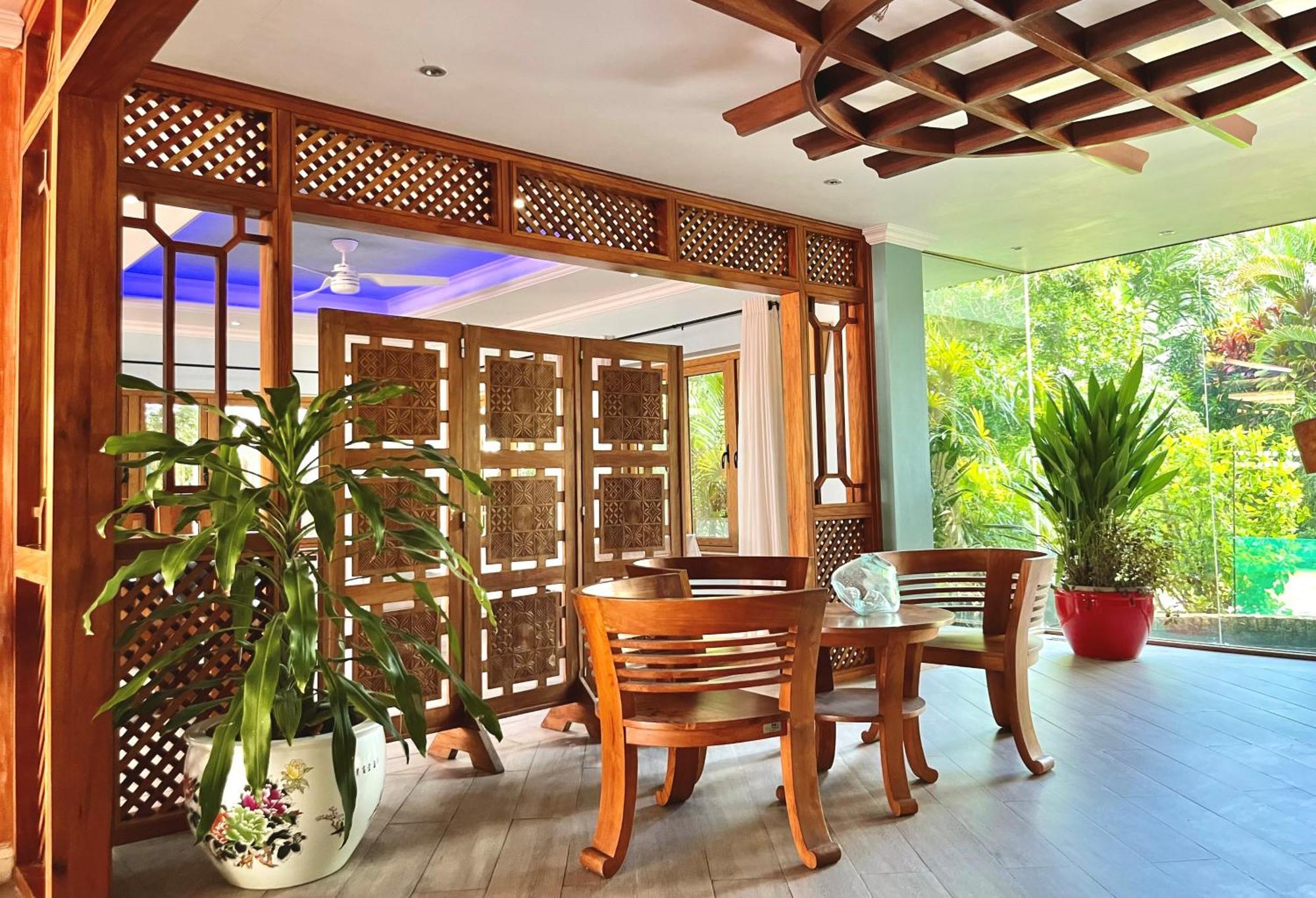 Crown Beach Hotel Seychelles Pointe Au Sel エクステリア 写真