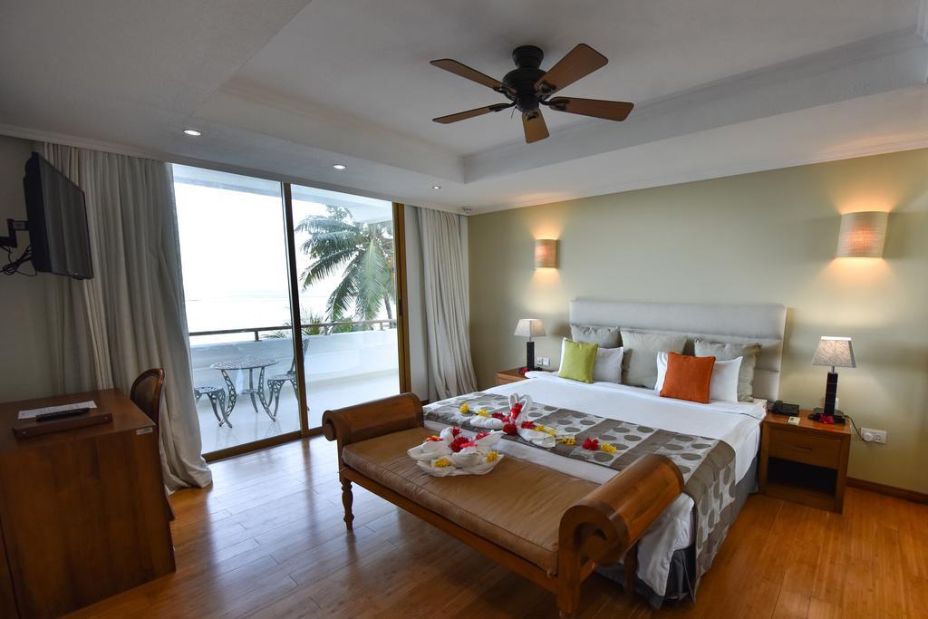 Crown Beach Hotel Seychelles Pointe Au Sel エクステリア 写真